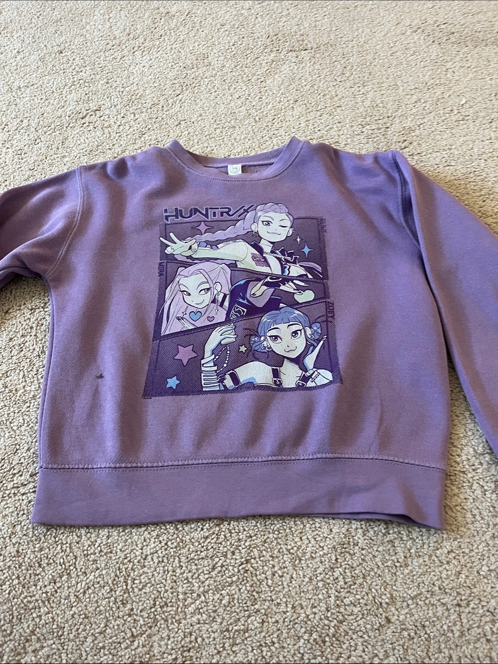 KPop Demon Hunters Crewneck Sweatshirt in size 7
